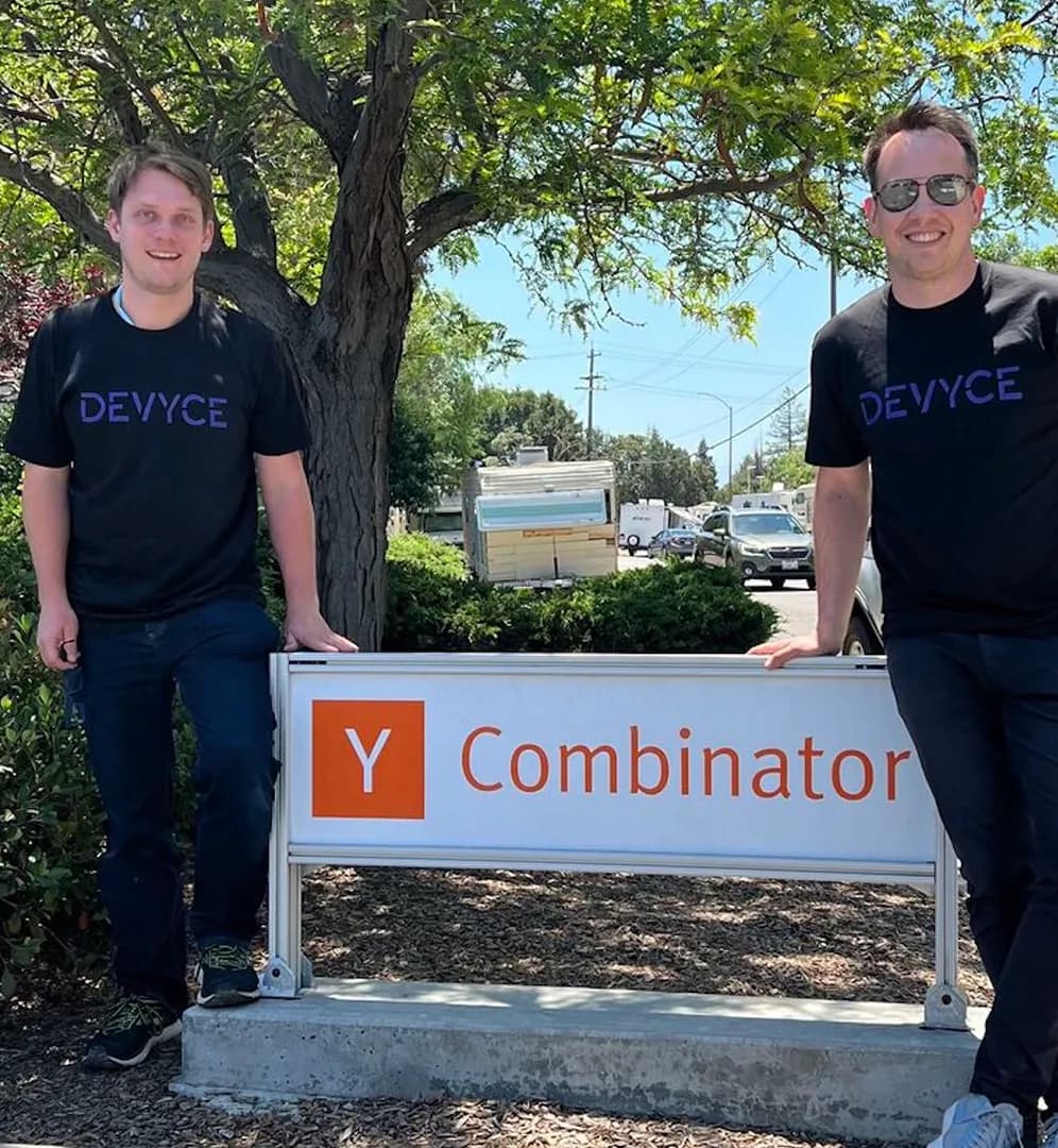 Devyce founders Stephen Browne, Edward Clayton, Leo Bartle, and Nicholas Browne; VoIP service for small businesses