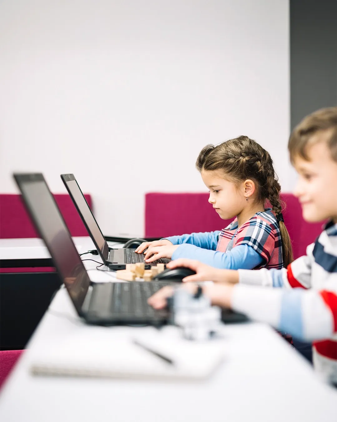 Strive online coding school for kids aged 8-16, joyful learning with 1-on-1 coding adventures