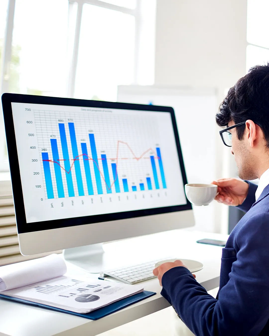 Delegasi co-founders Ans and Okky with the virtual financial assistant app for SMEs