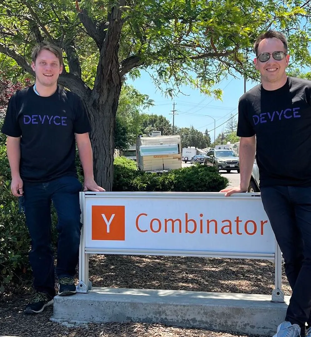 Devyce: Empowering Small Businesses through Innovative Communication Solutions